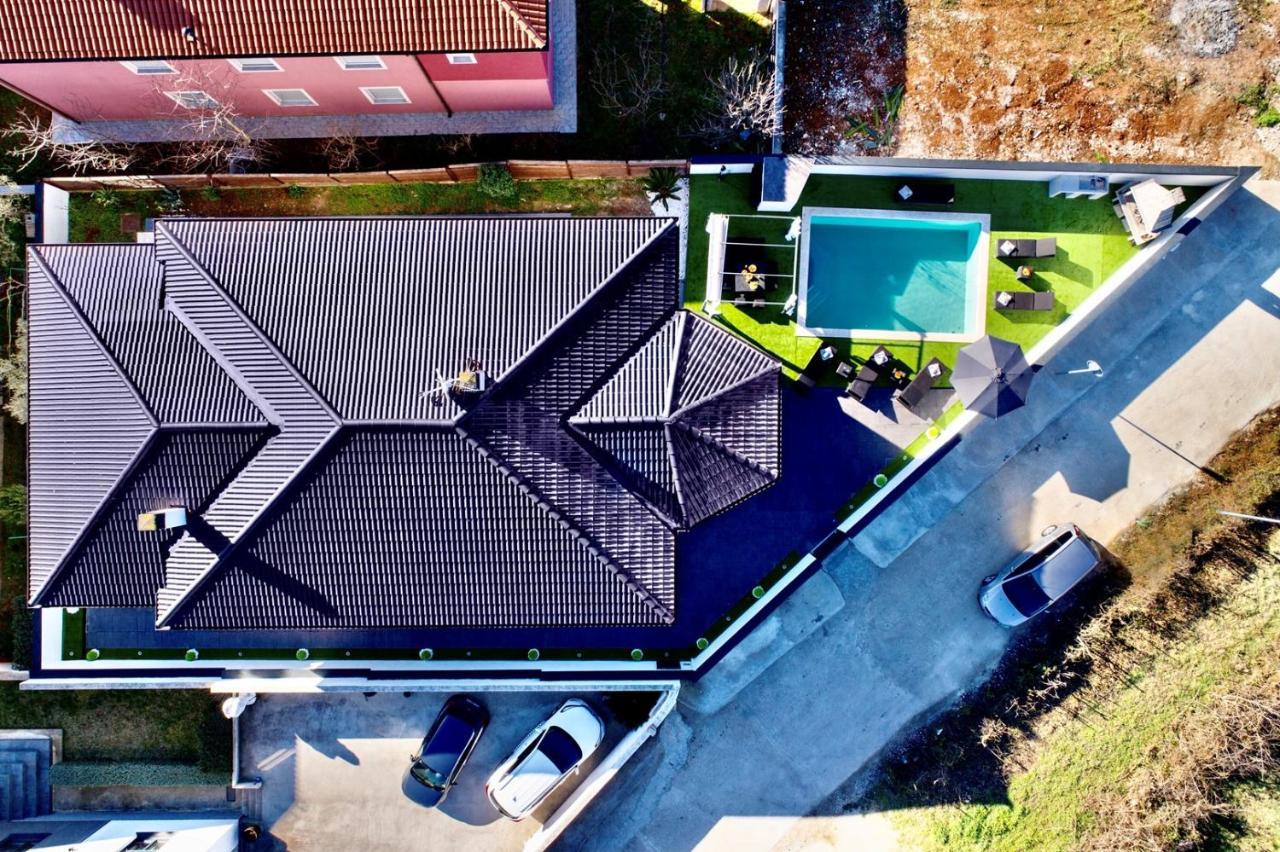 PUY Complex Villa White מראה חיצוני תמונה