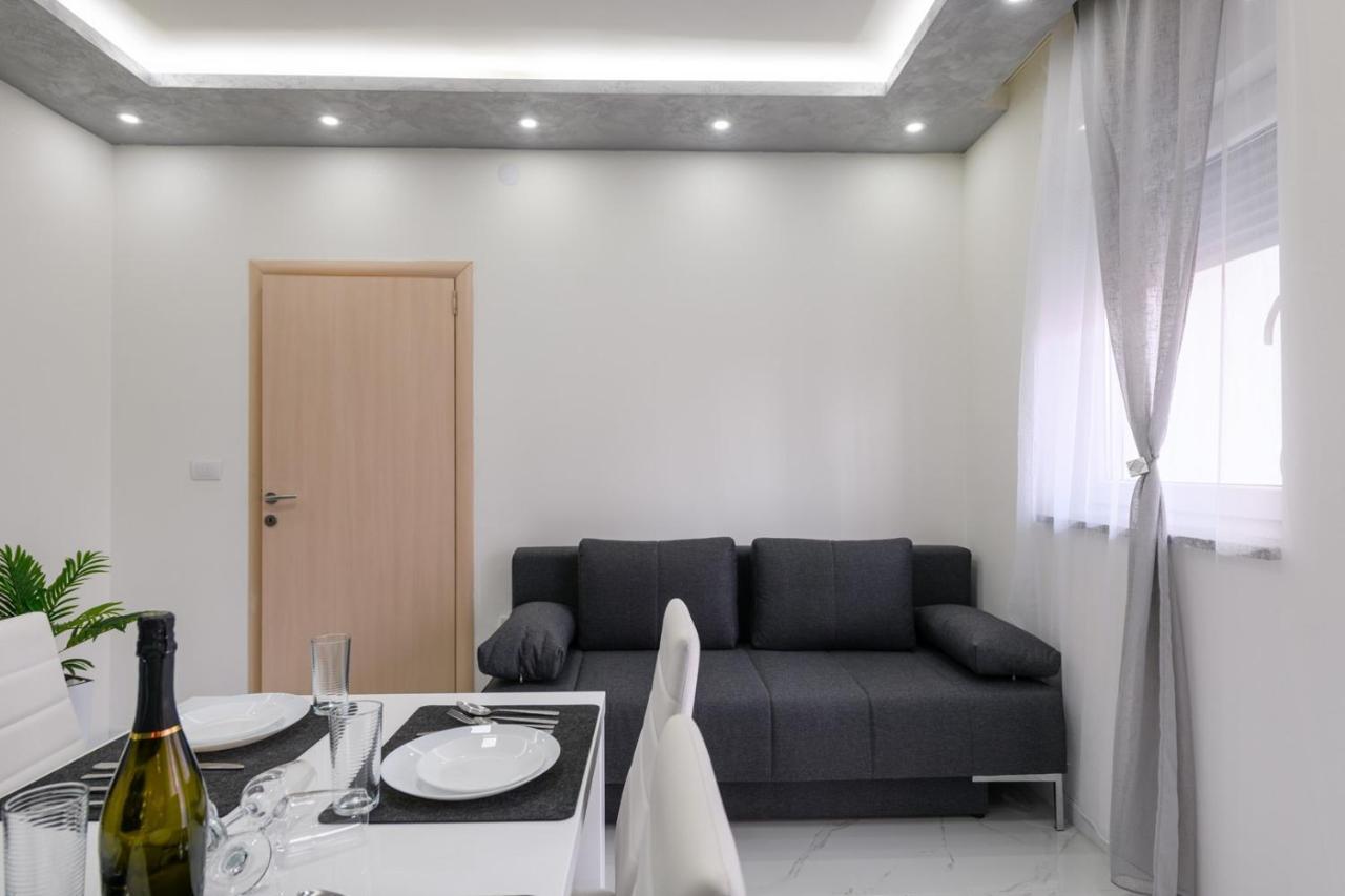 PUY Complex Villa White מראה חיצוני תמונה