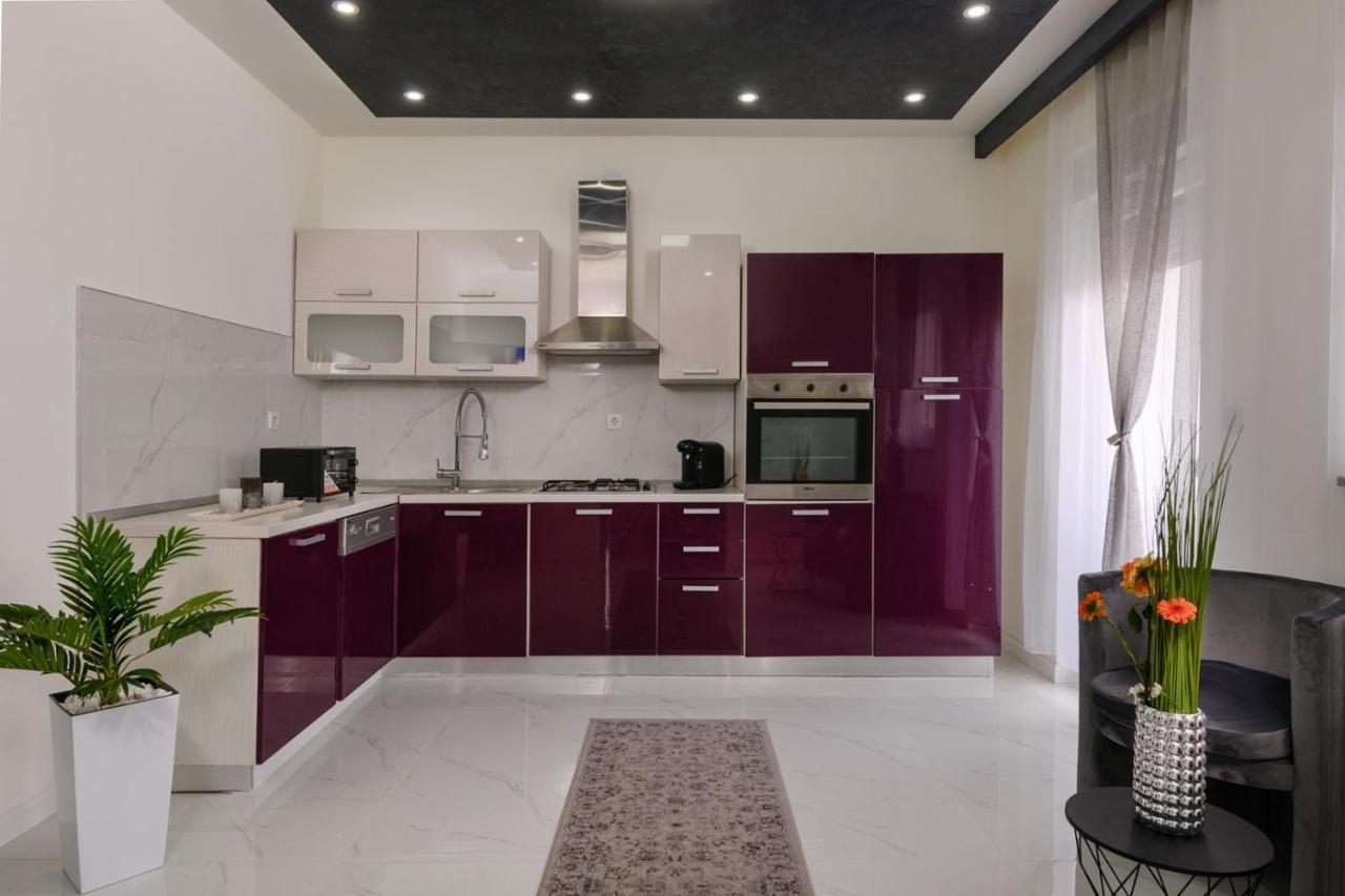 PUY Complex Villa White מראה חיצוני תמונה